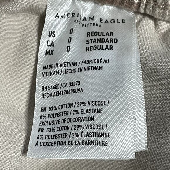 American Eagle Jogger Jeans Size 0R Beige Camo Denim Drawstring Zip Ankles - Picture 8 of 10